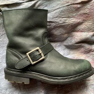 COPY - Dr. Marten’s Meg biker ankle boot black (green hue) leather, size M8/W10